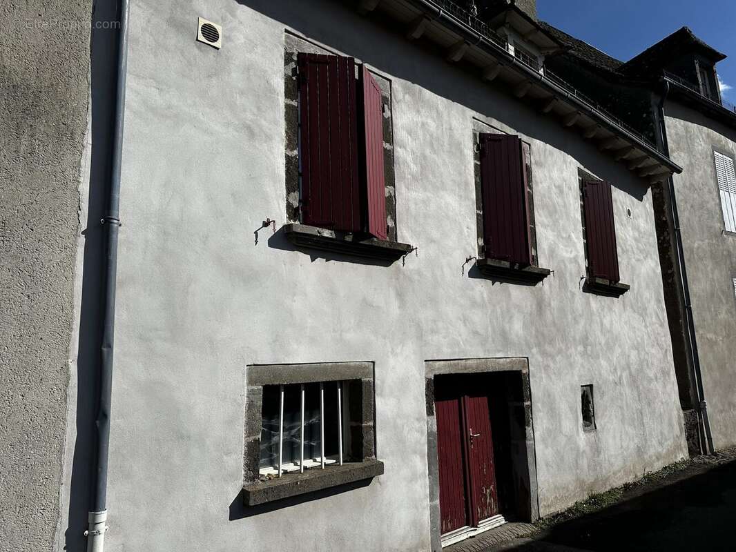 Maison à SALERS