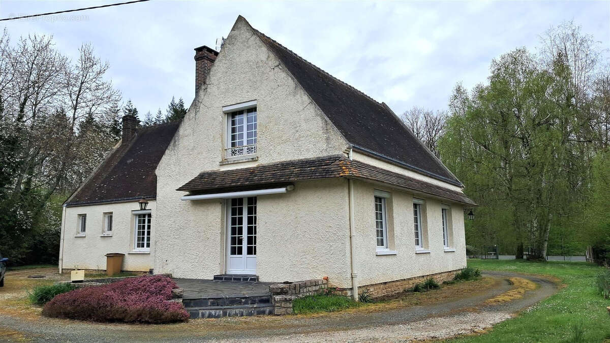 Maison à SENONCHES