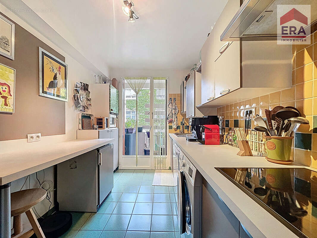 Appartement à MARSEILLE-9E