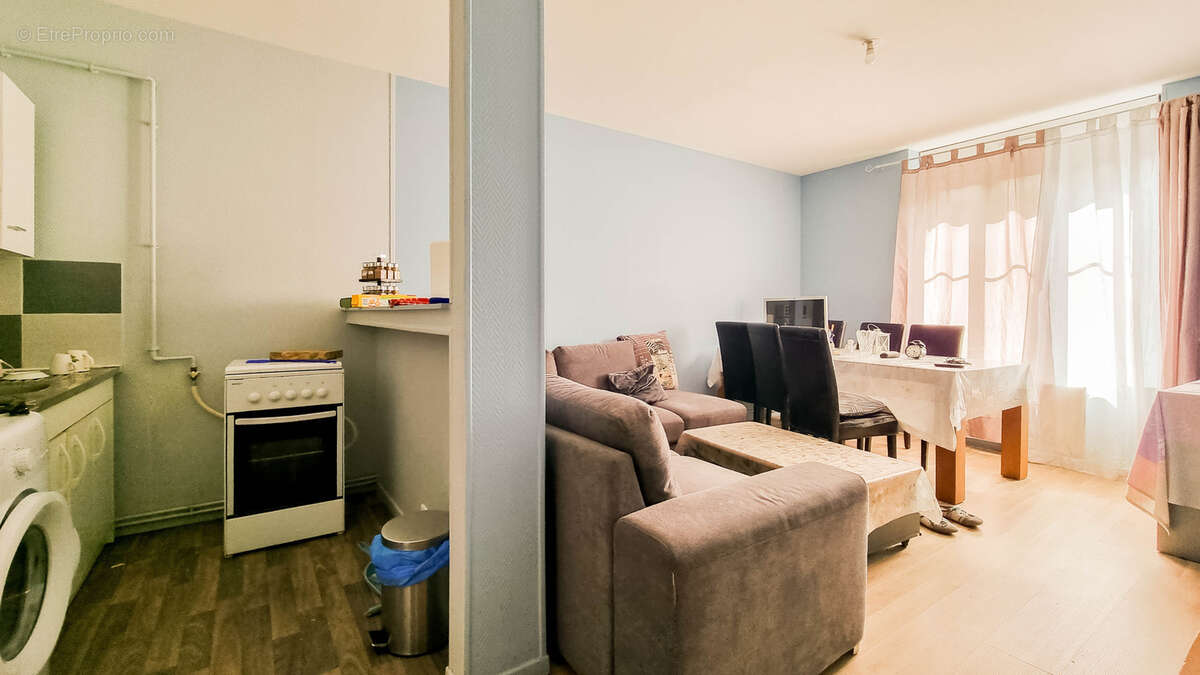 Appartement à CHARLEVILLE-MEZIERES