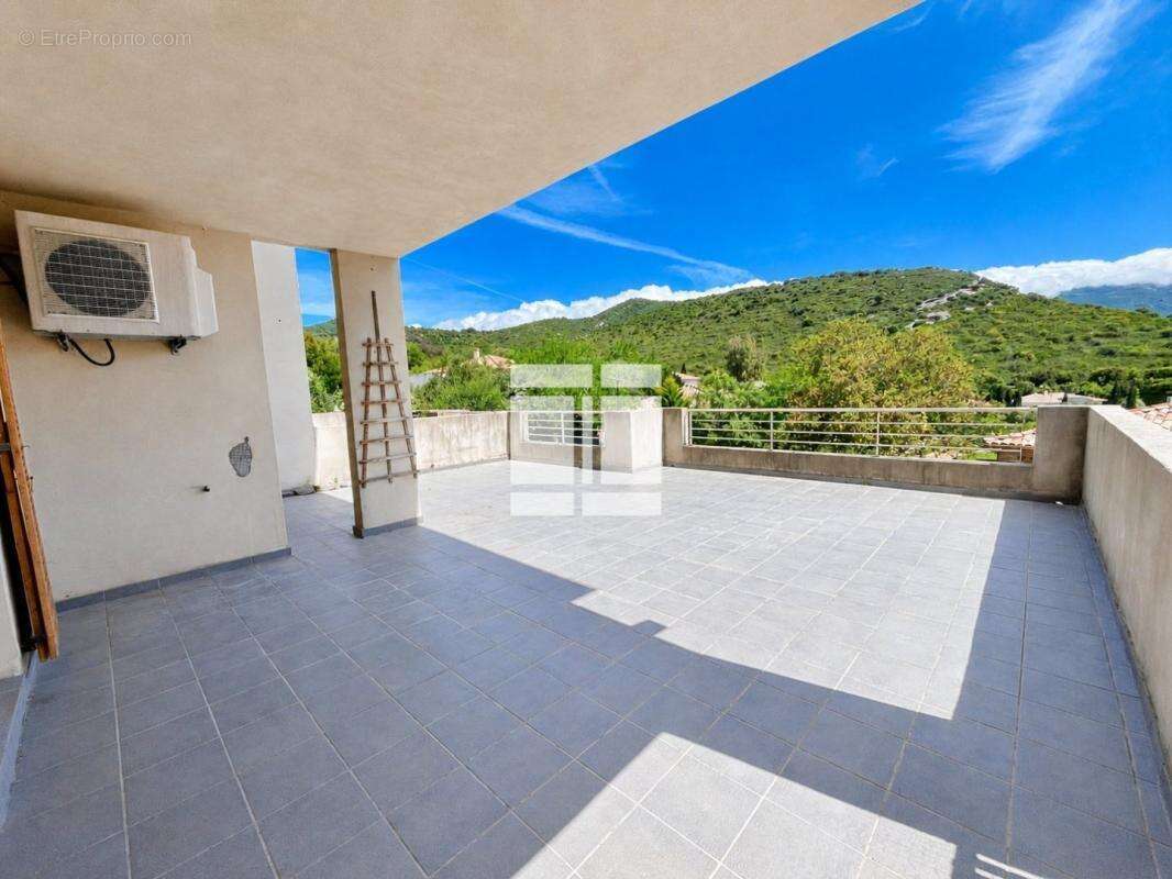 Appartement à OLETTA