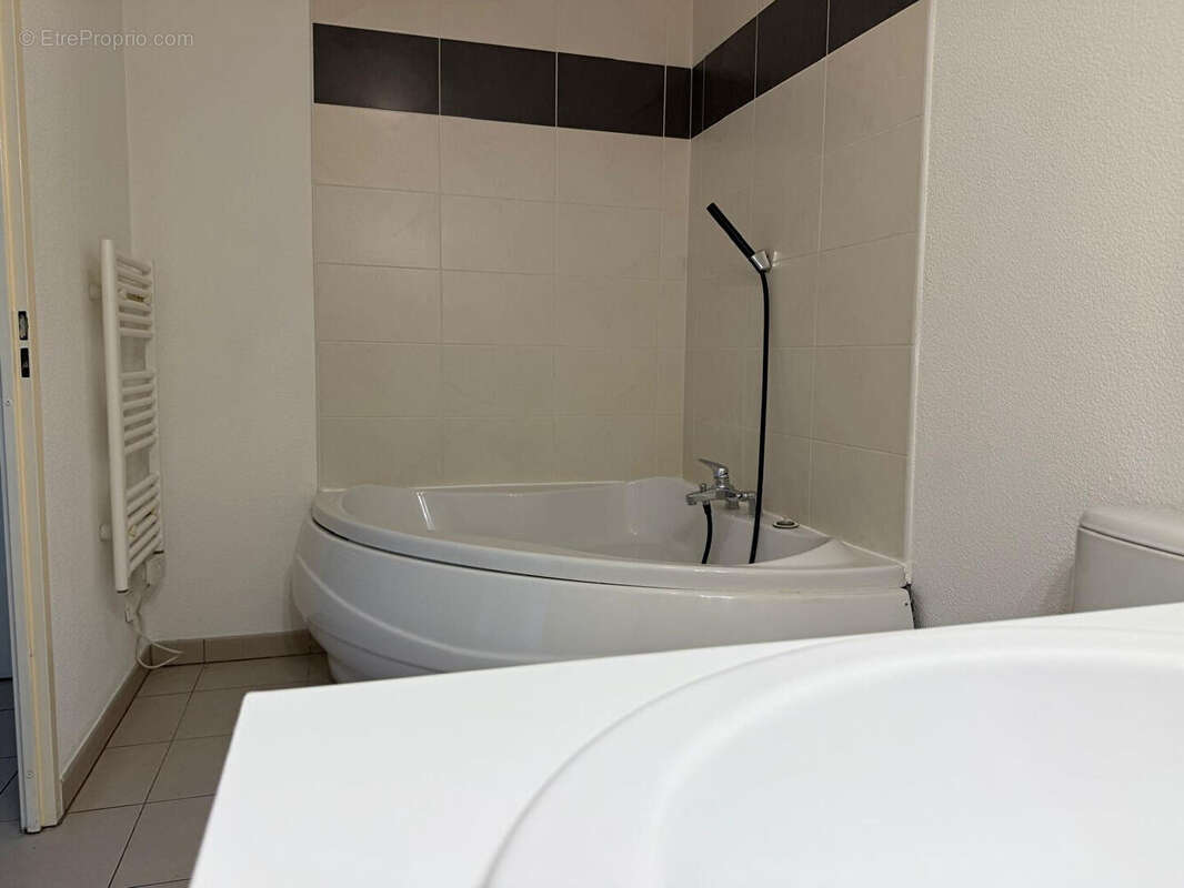 Appartement à CASTELGINEST