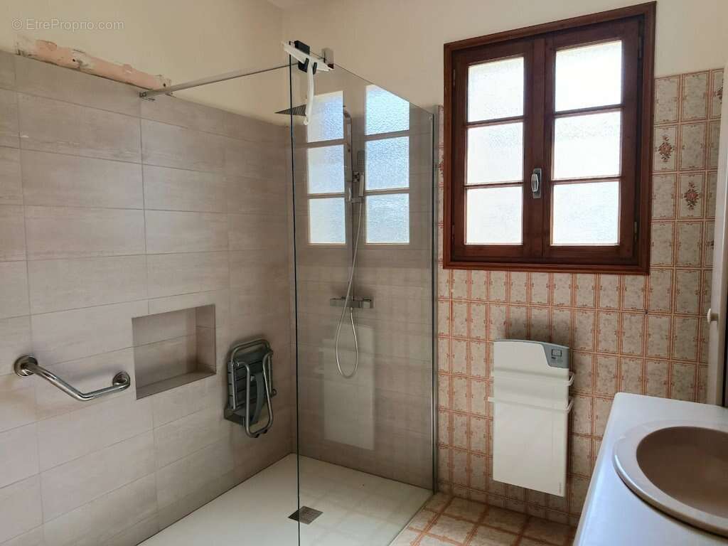 Maison à MONCLAR-DE-QUERCY