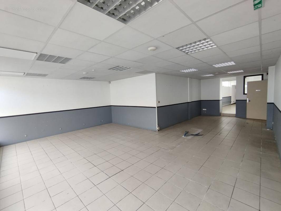 Commerce à MONT-DE-MARSAN