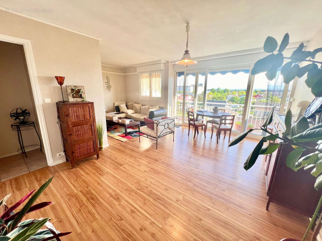 Appartement à TARBES