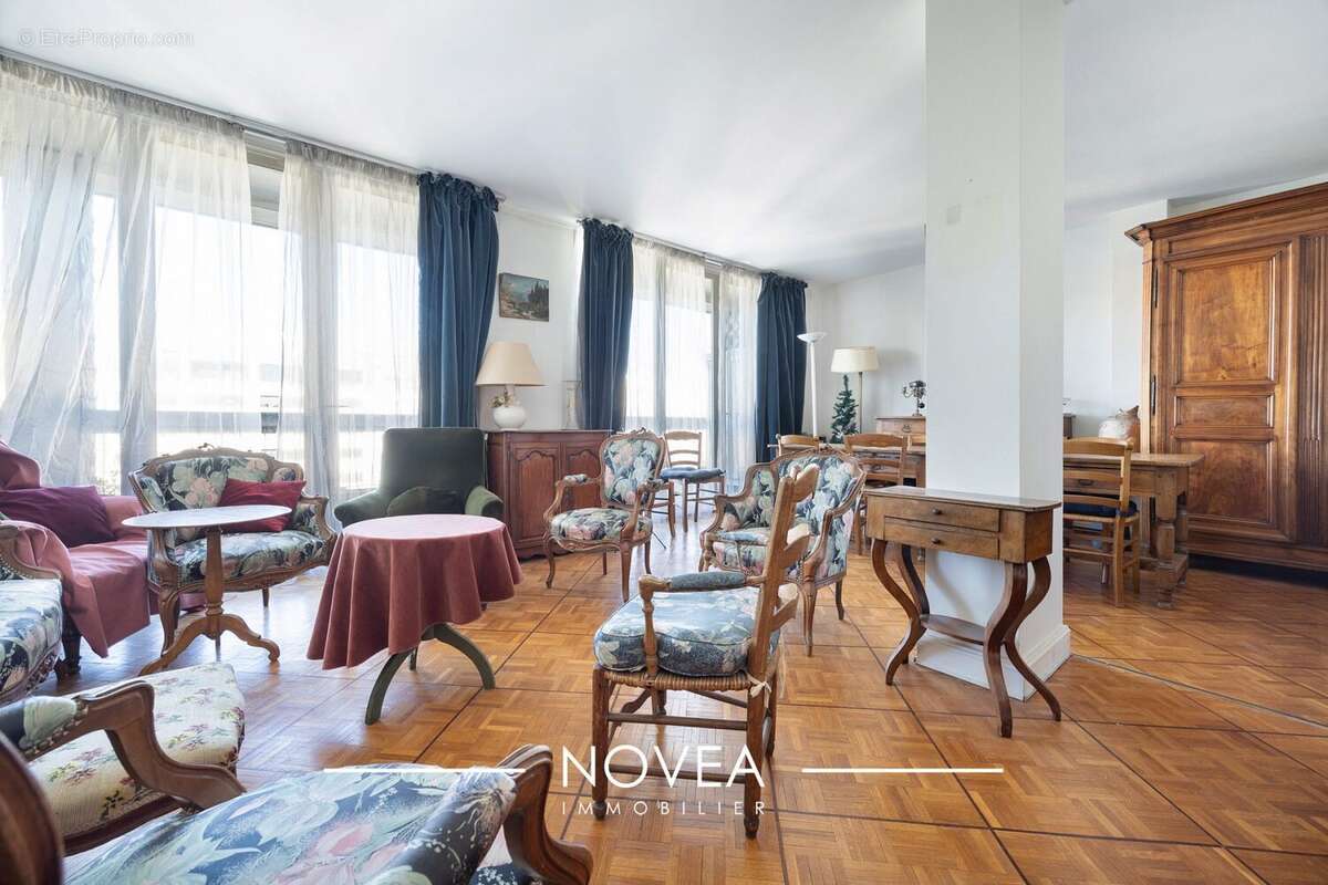 Appartement à LYON-6E