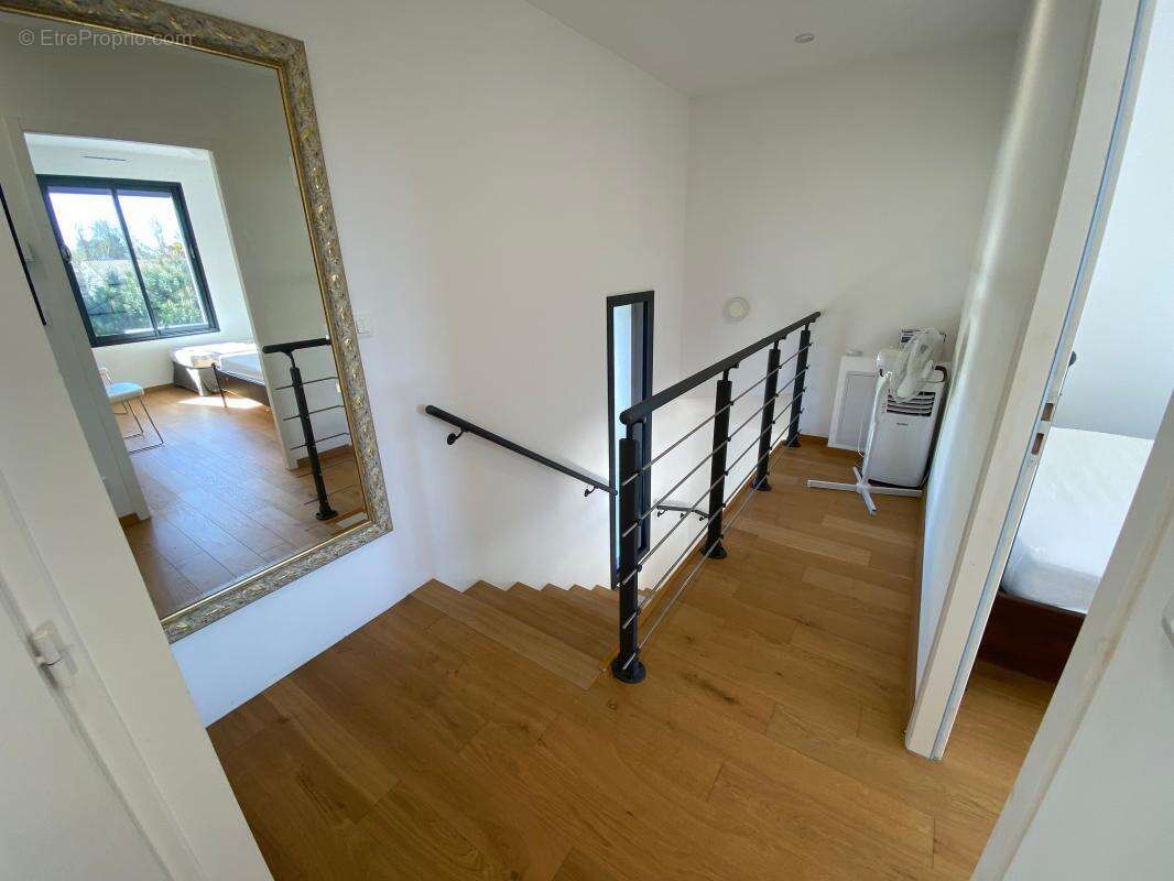 Maison à LES MATHES