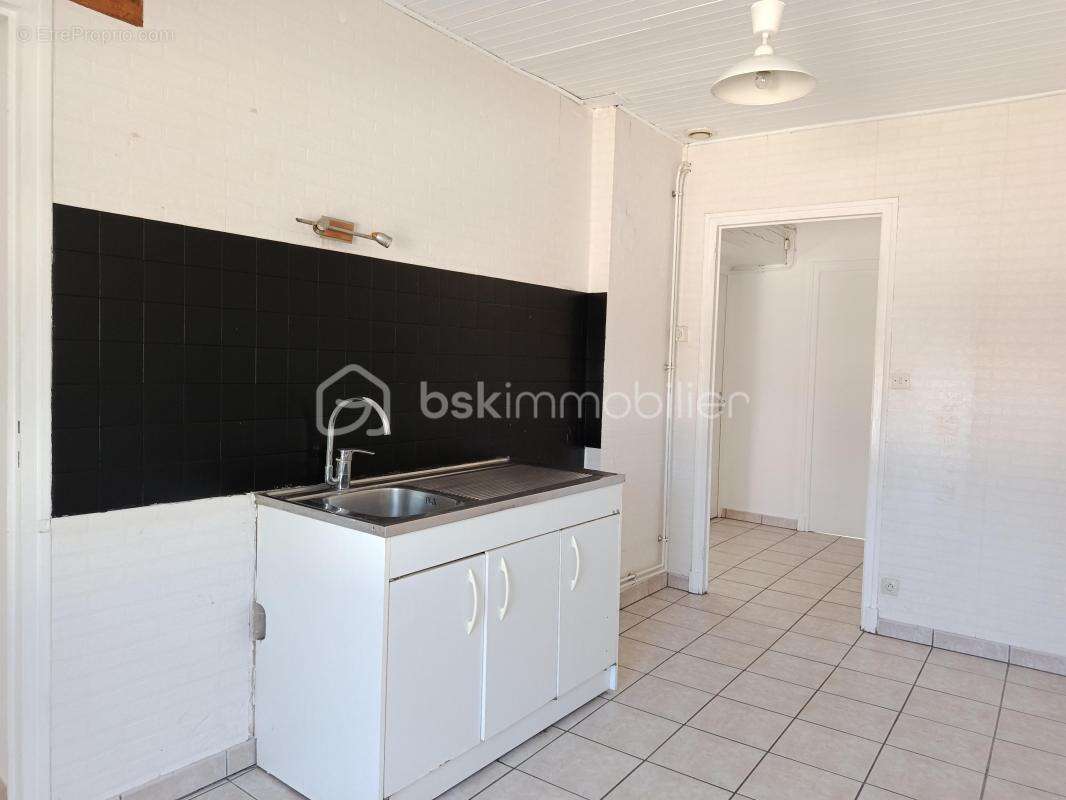 Appartement  T5 - photo 3