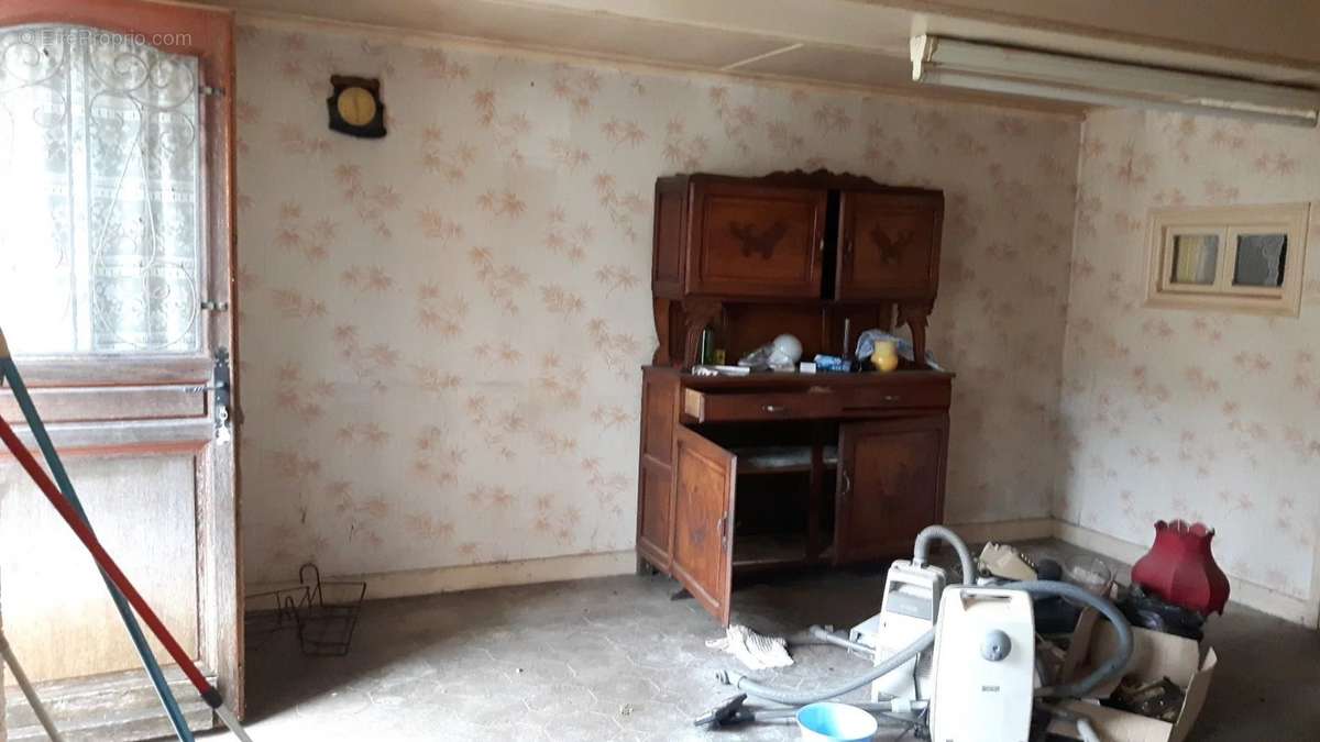 Maison à DUN-LE-PALESTEL