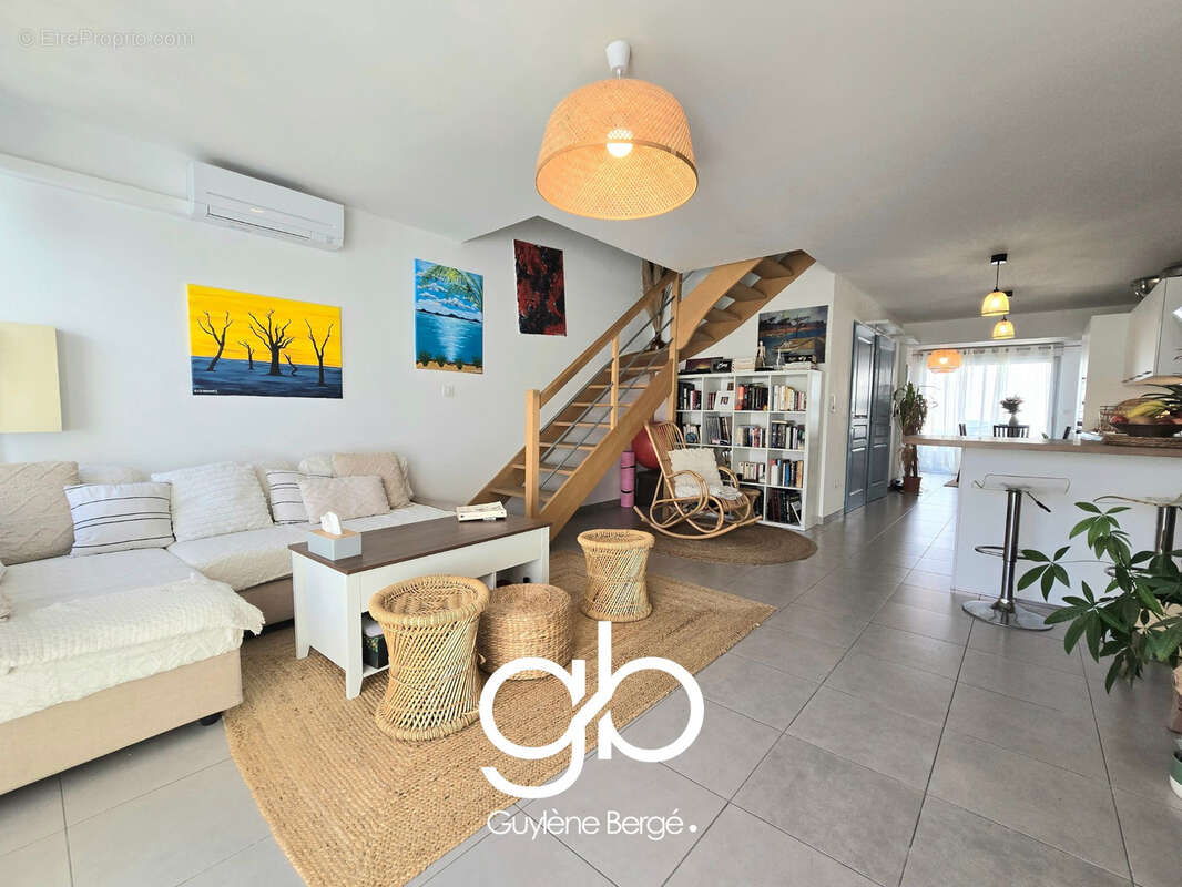 Maison à VILLENEUVE-LES-MAGUELONE