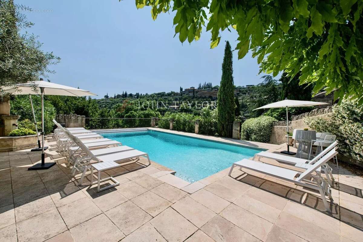 Appartement à GORDES