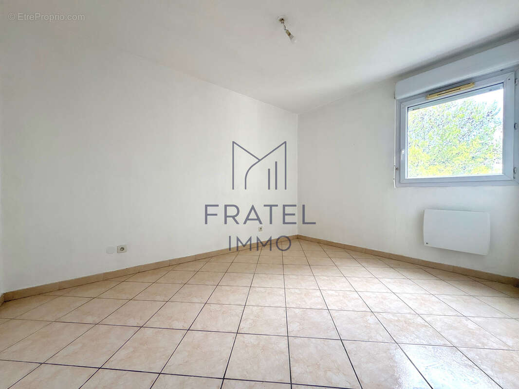 T2 avec terrasse sans vis-à-vis, résidence sécurisée avec piscine   Celleneuve - photo 8
