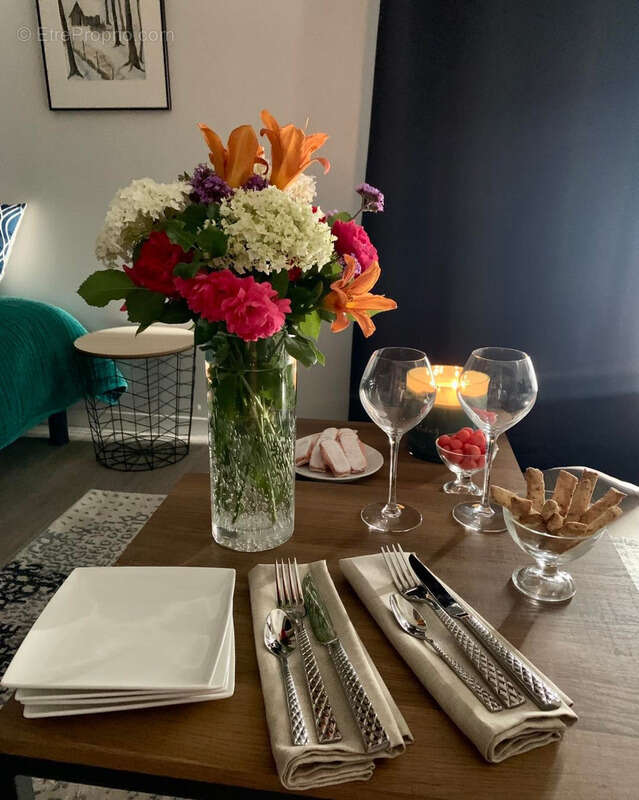 Commerce à SAINT-VAURY