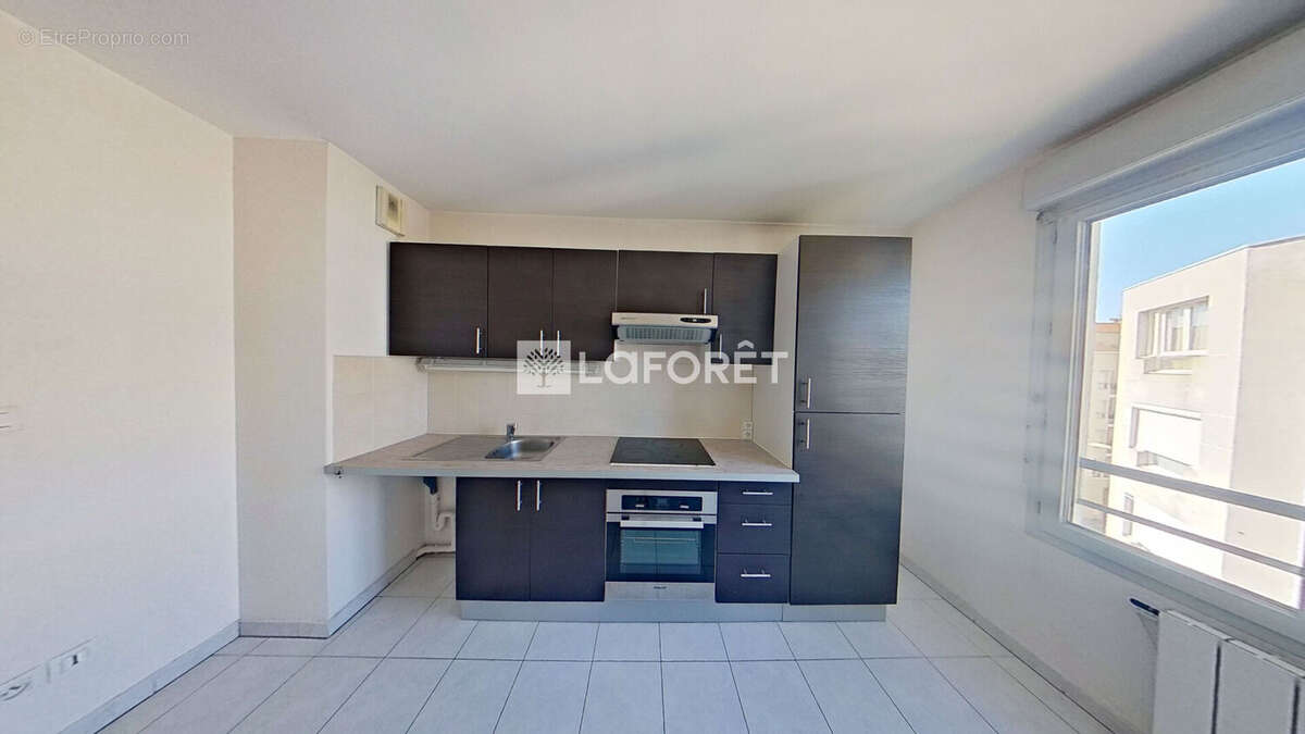 Appartement à LYON-8E