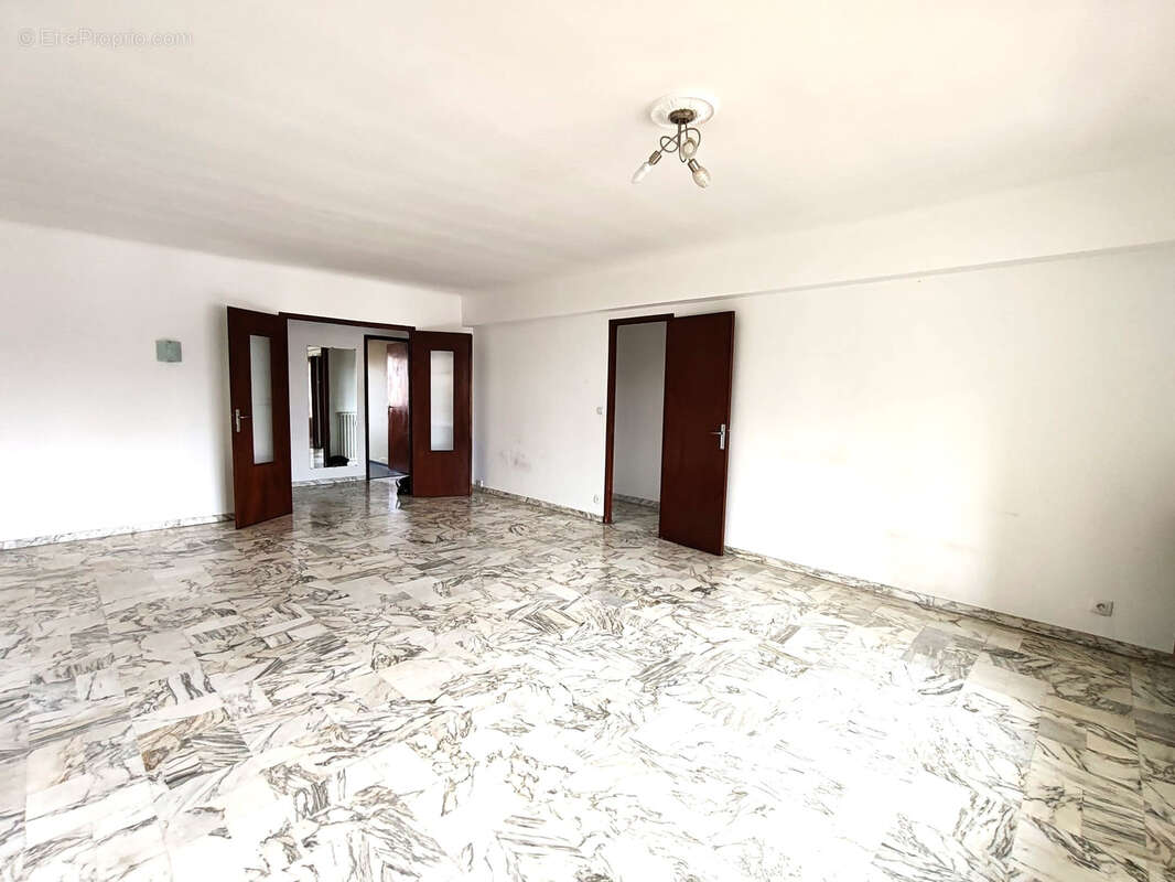 Appartement à DRAGUIGNAN