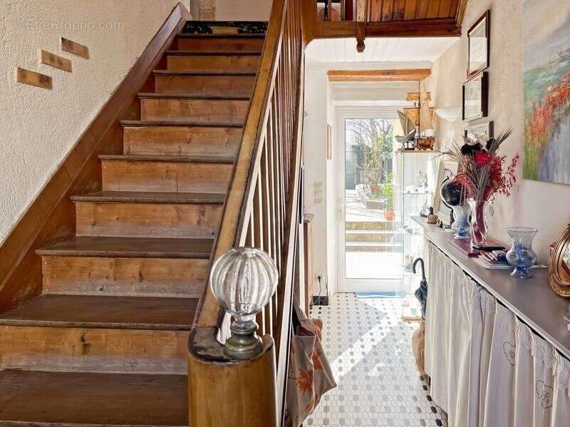 Maison à VALENCE-SUR-BAISE