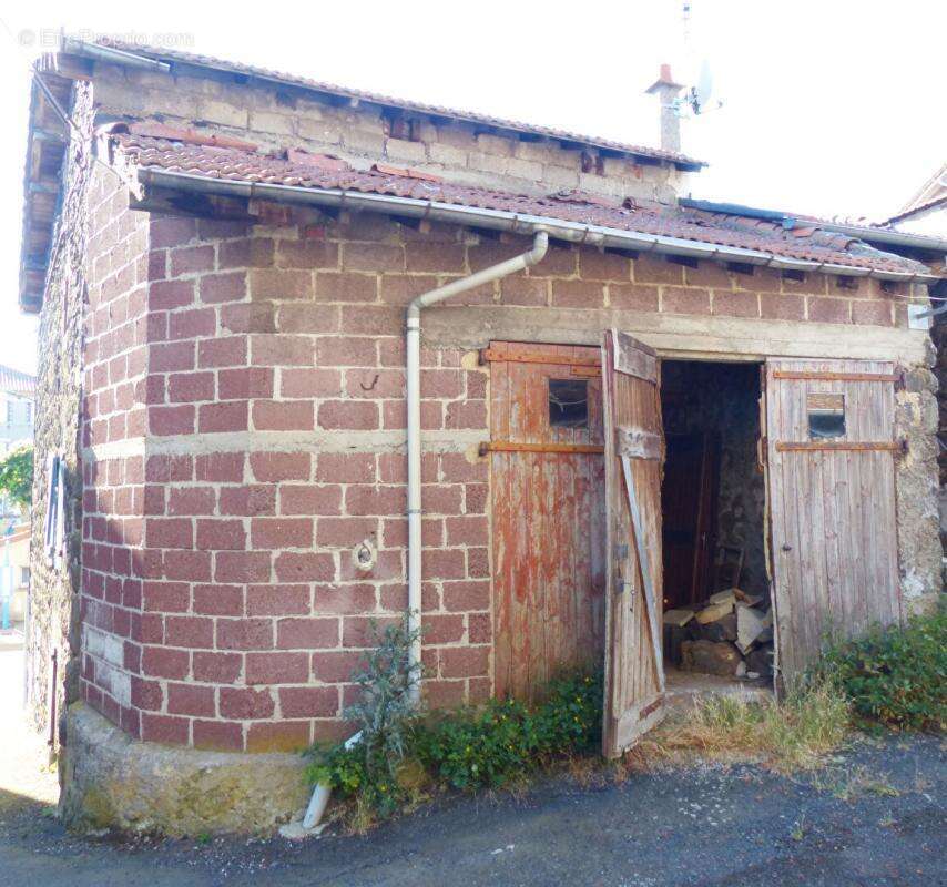 Maison à COSTAROS