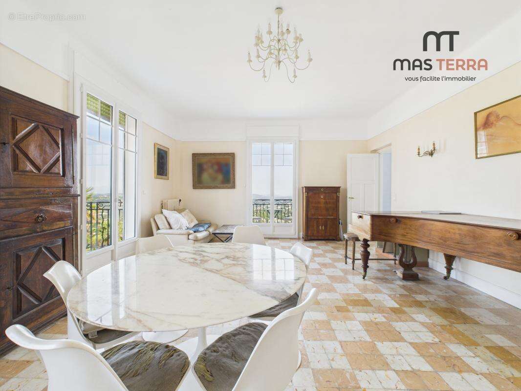 Appartement à GRASSE