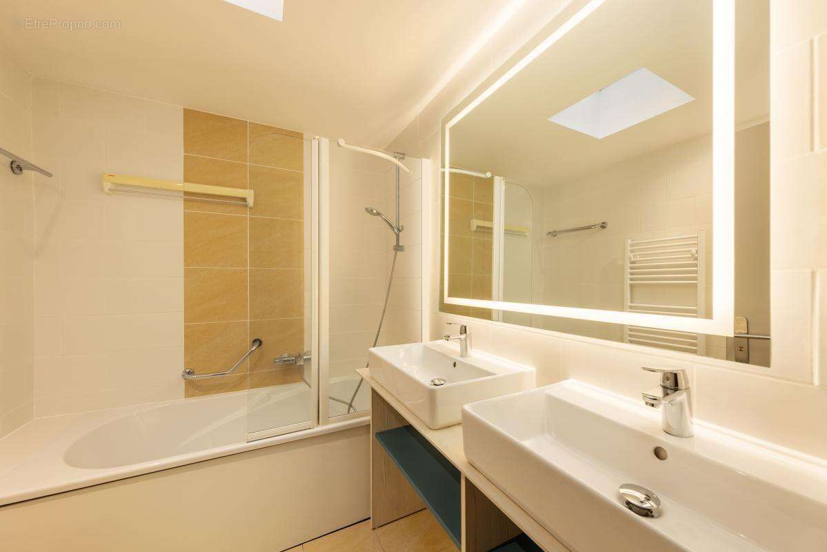 Appartement à CHAUMONT-SUR-THARONNE