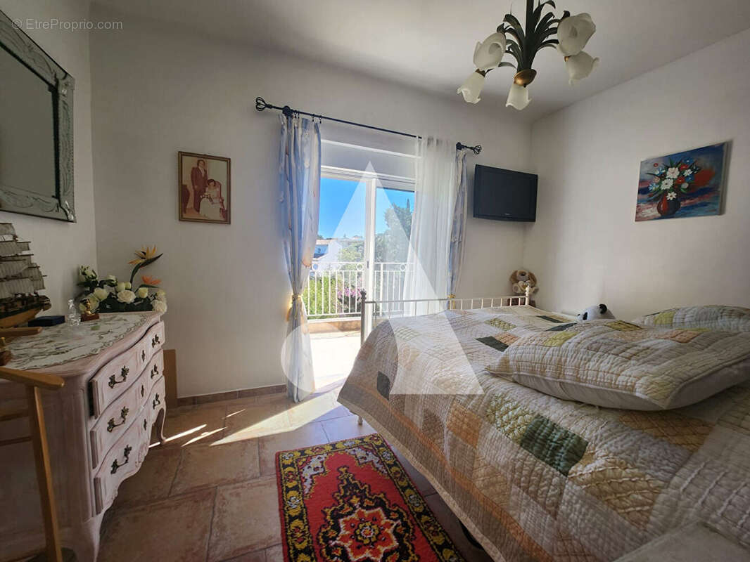 Maison à FREJUS