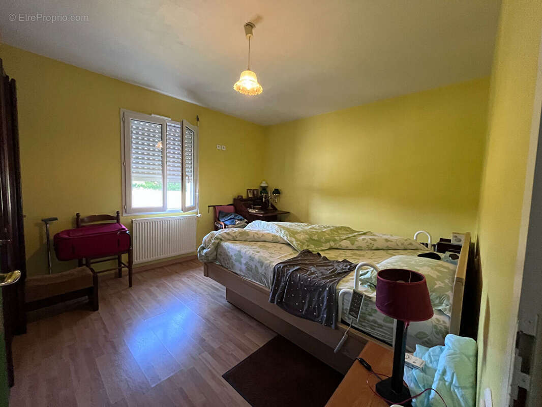 Maison de plain-pied à Lorp Sentaraille - photo 8