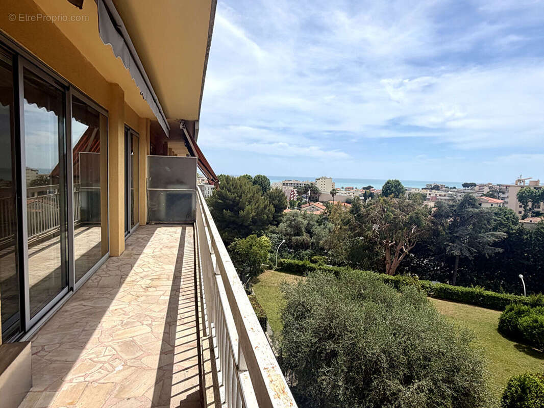 Appartement à CAGNES-SUR-MER