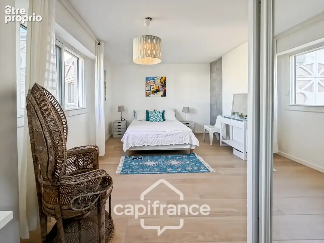 Appartement à vendre 4 pièces HYERES (83) - 147m2- 4ème et dernièr Etage- Accès direct GARAGE - photo 23