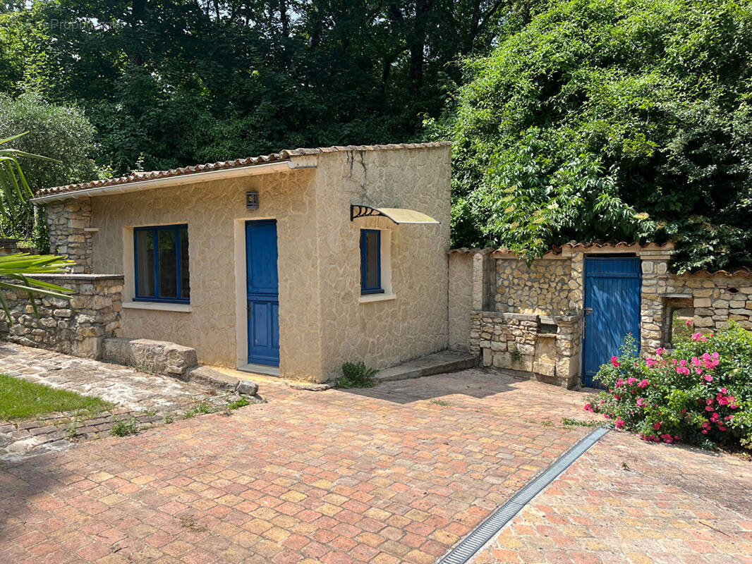 Maison à SAINT-BENOIT