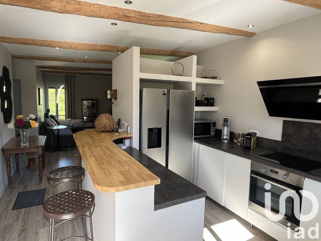 Photo 1 - Maison à FORCALQUIER