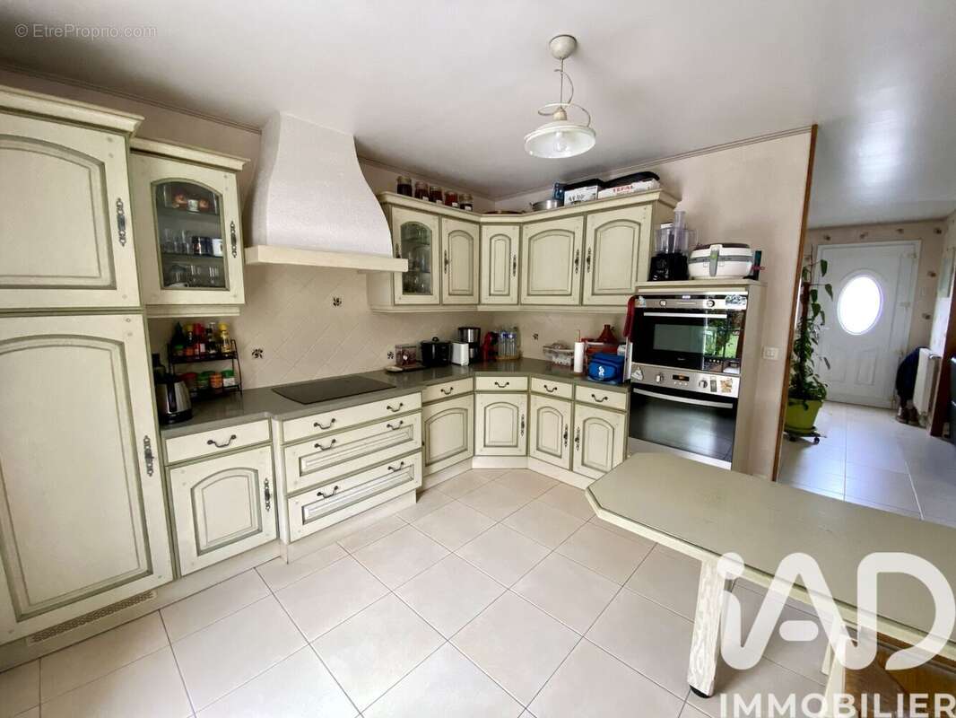 Photo 7 - Maison à NOGENT-SUR-VERNISSON