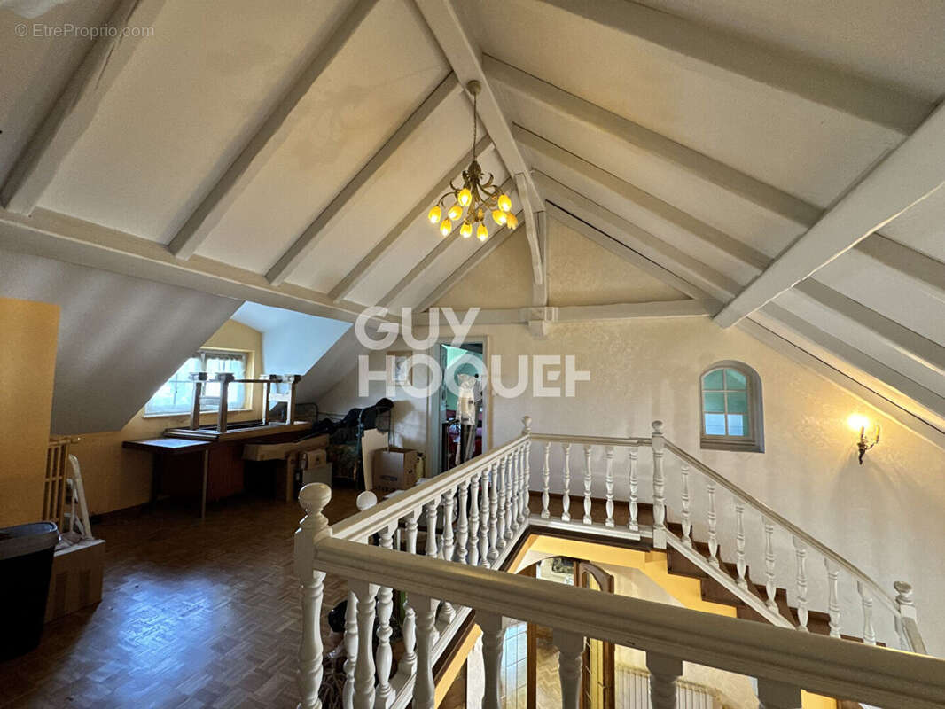 RARE - Charmante maison à vendre à Florange - photo 10