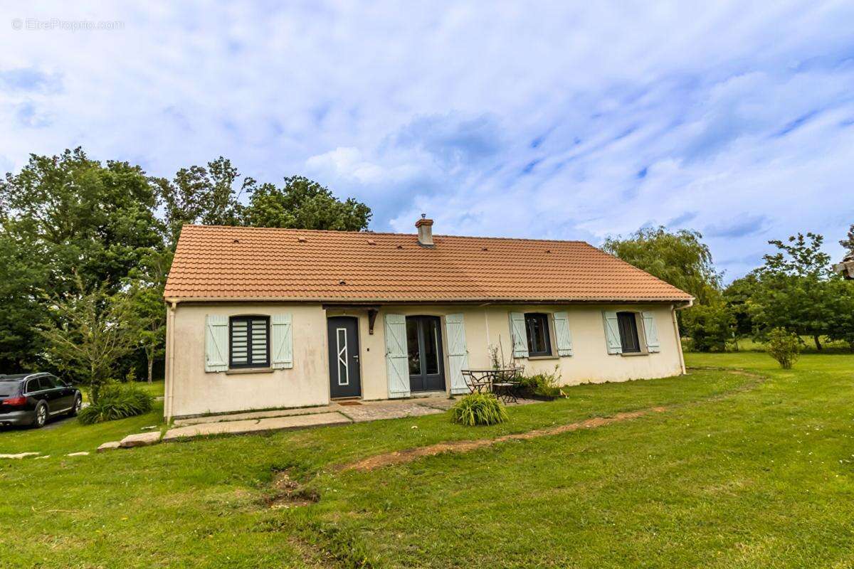Maison à GRACAY