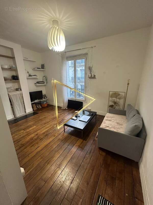 Appartement à PARIS-11E
