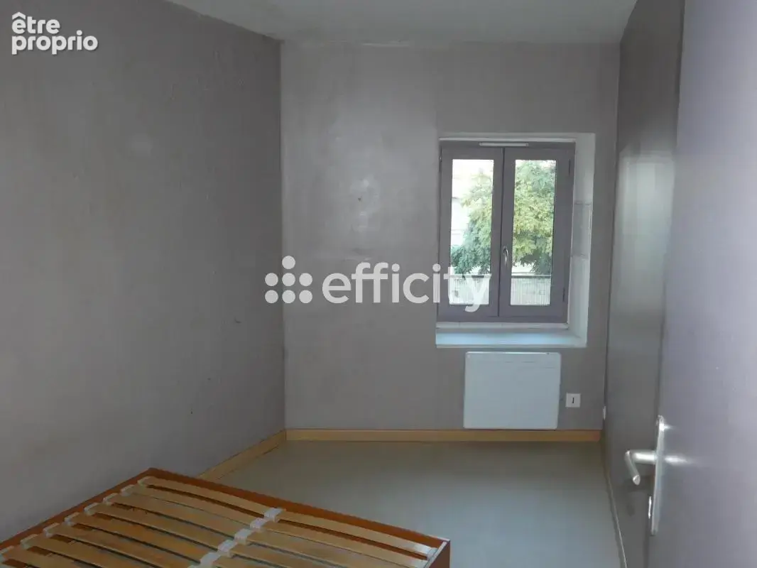 Maison 4 pièces 65 m² à vendre à Saint-Pourcain-Sur-Sioule (03500) - photo 5