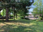 Photo 1 - Terrain à LA TOUR-DE-SALVAGNY