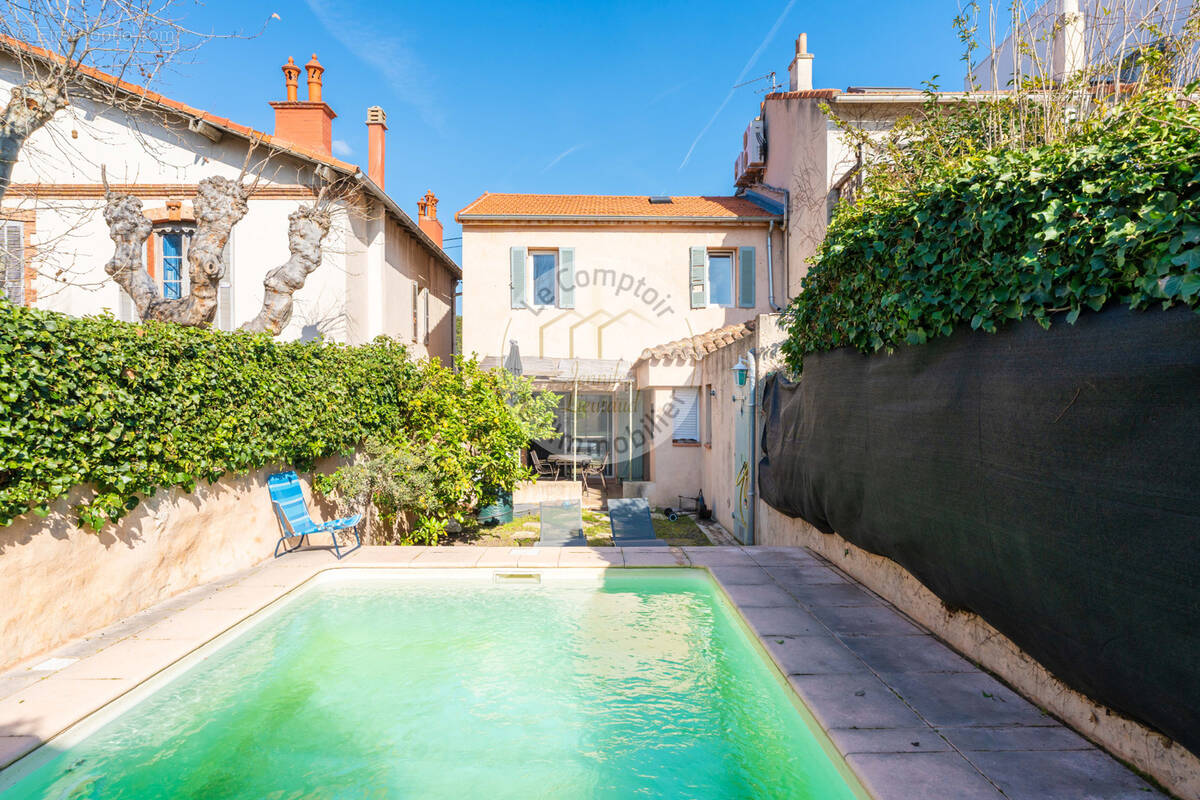 Maison à MARSEILLE-9E