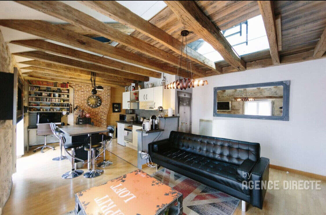 Nantes Centre - Duplex 33,62 m² - Dernier étage - photo 4