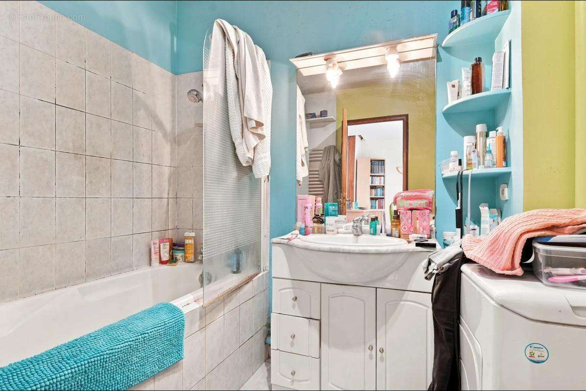 Maison divisée en 2 appartements indépendants à Thiais - photo 14