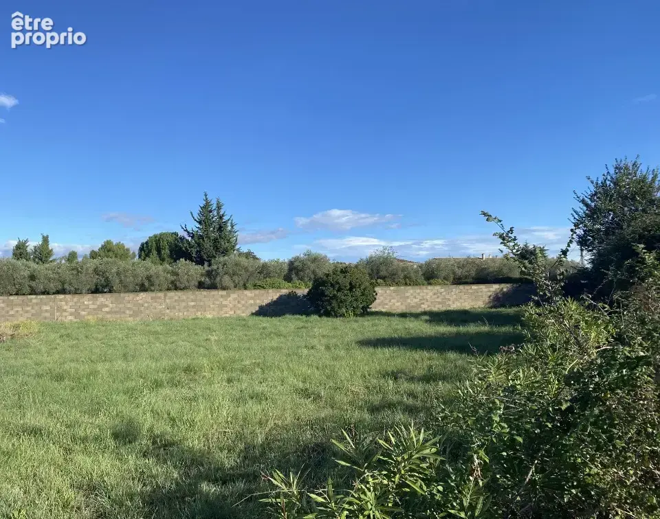 Terrain à REDESSAN
