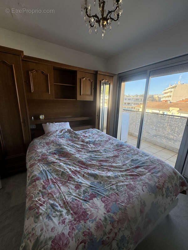 Cannes anglais t2 de 71 m2 terrasses de 30m2 plein sud - photo 8