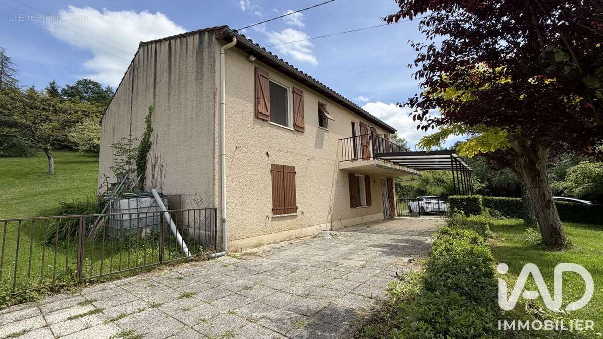 Maison 95 m² à Cransac  - photo 5