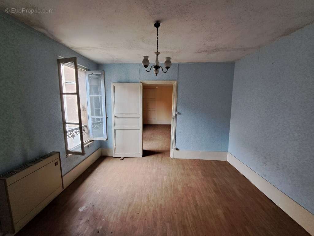 Appartement à AUTUN