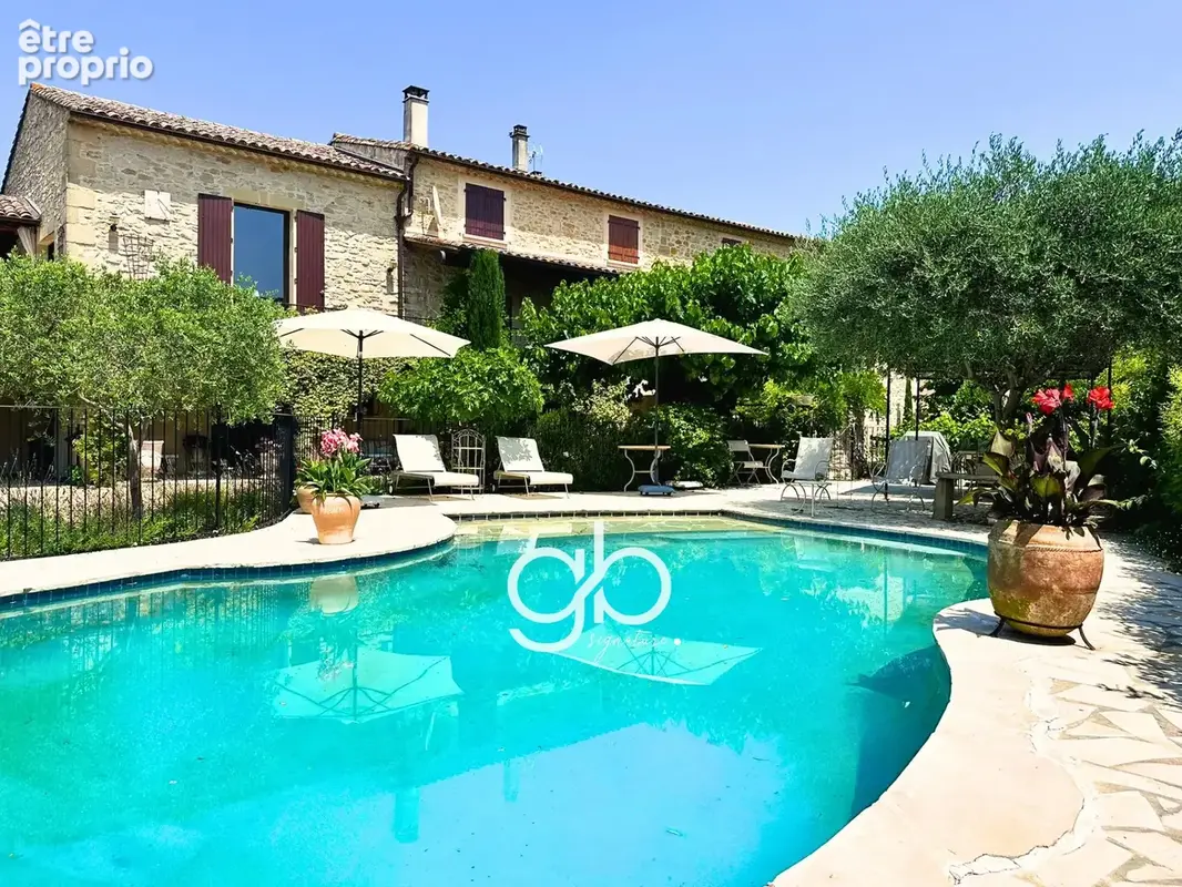 Mas à vendre proche sommières - 440 m2 - 7 chambres - piscine chauffée -  ascenseur - vue cévennes - photo 2