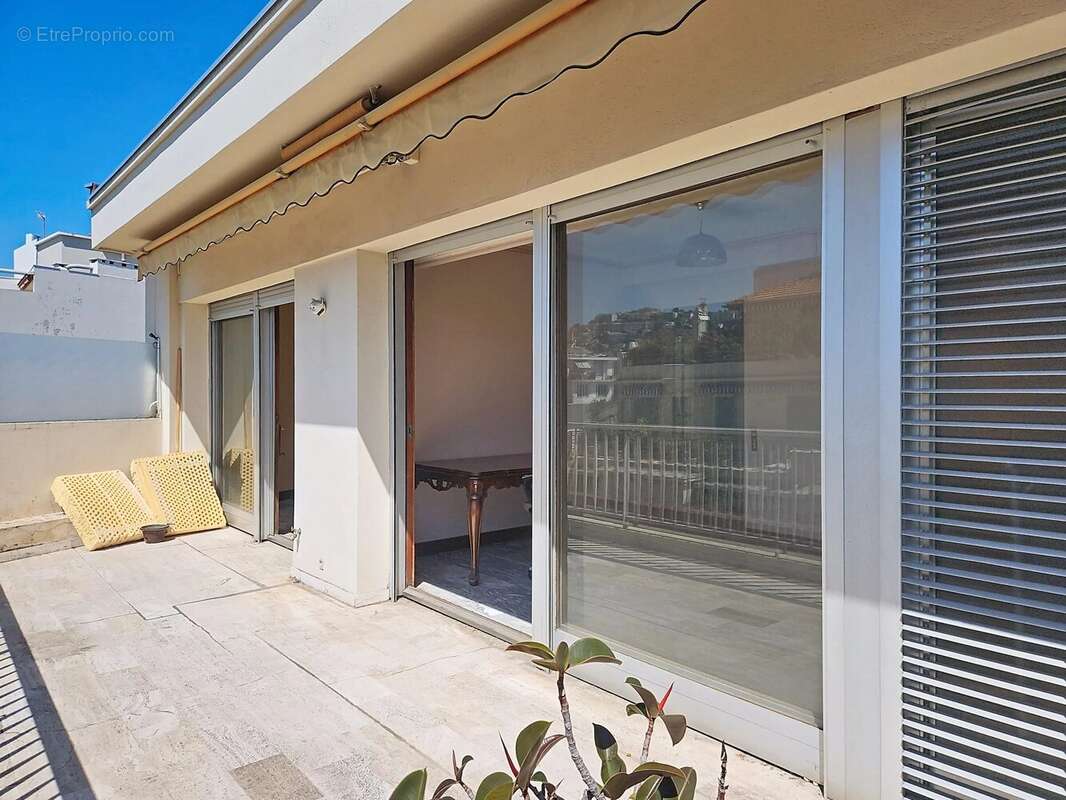 Appartement à NICE