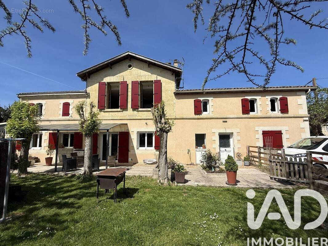 Photo 1 - Maison à IZON
