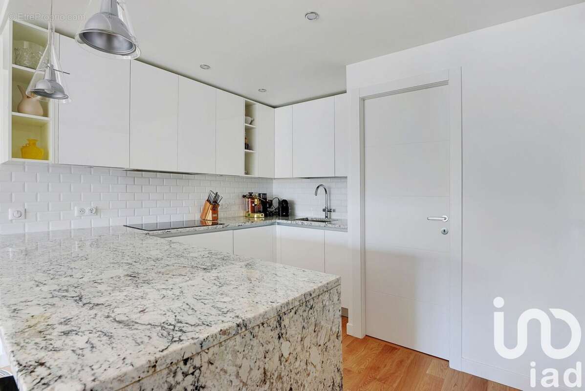 Photo 5 - Appartement à PARIS-15E