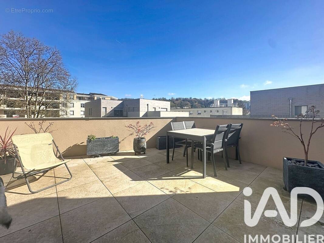 Photo 1 - Appartement à FONTAINES-SUR-SAONE