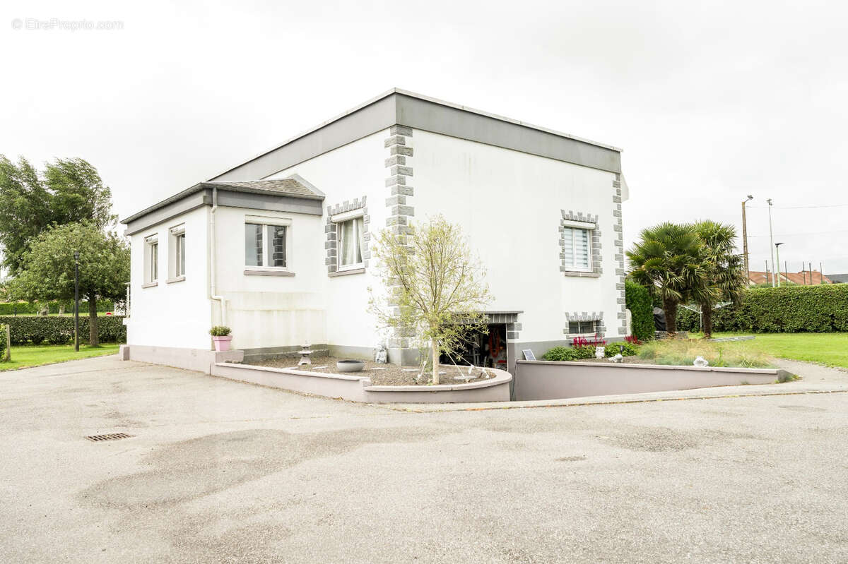 Maison à SAINT-SAUVEUR-D'EMALLEVILLE