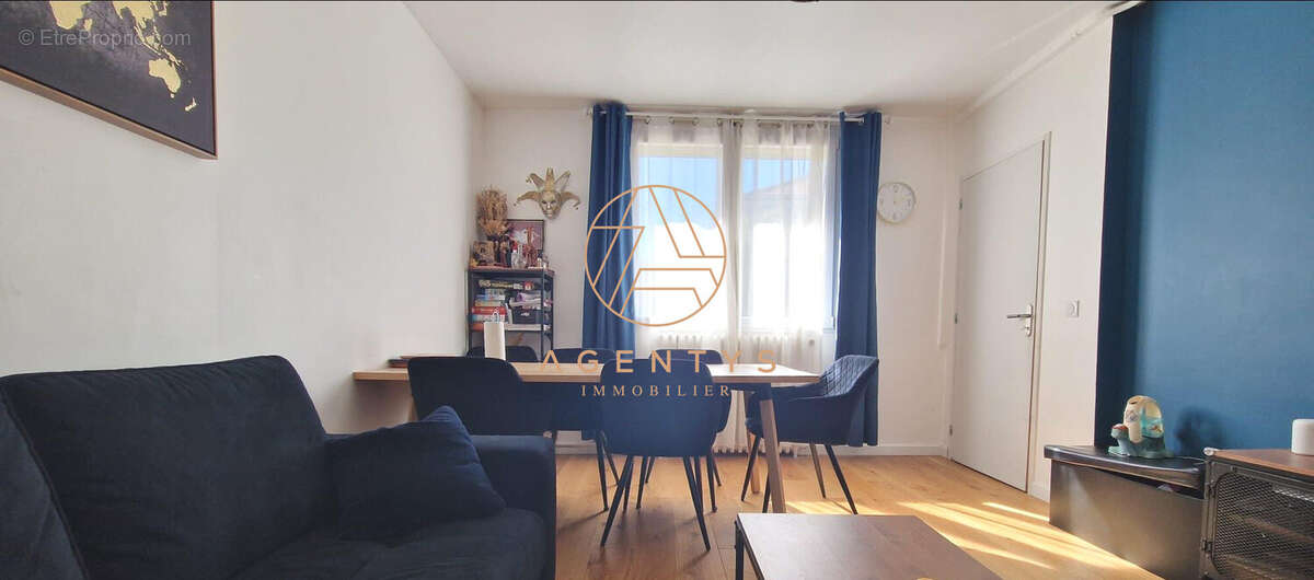 Maison à CHAMPIGNY-SUR-MARNE