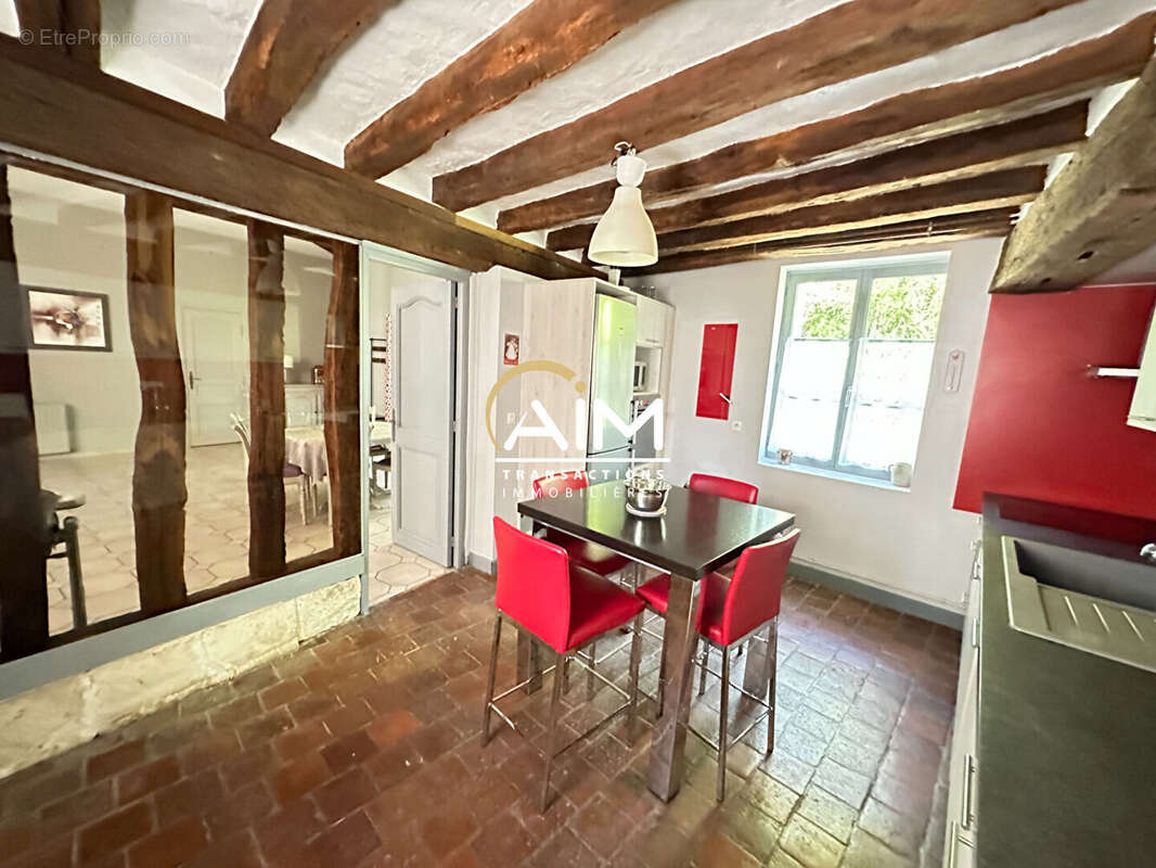 Maison à POCE-SUR-CISSE